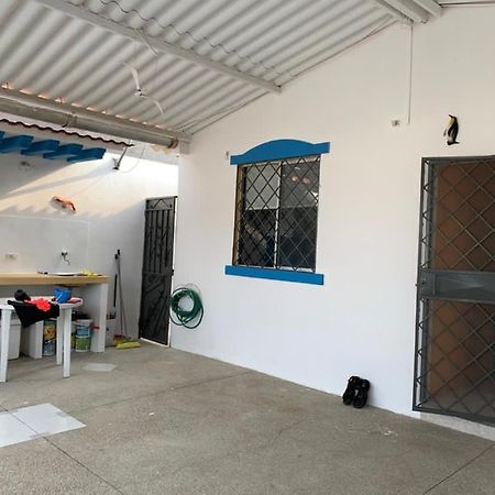 Beach House In Punta Carnero Salinas / Casa ภายนอก รูปภาพ