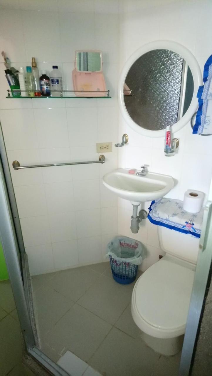 Beach House In Punta Carnero Salinas / Casa ภายนอก รูปภาพ